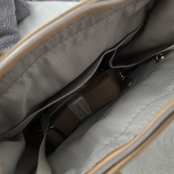 Disney The Park Bag - Beige Canvas Crossbody - Picture 3 of 6